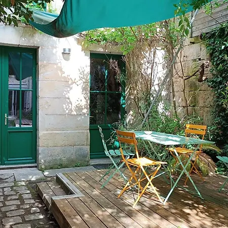 Le Jardin Secret - Maisonnette En Duplex Au Calme, Confort