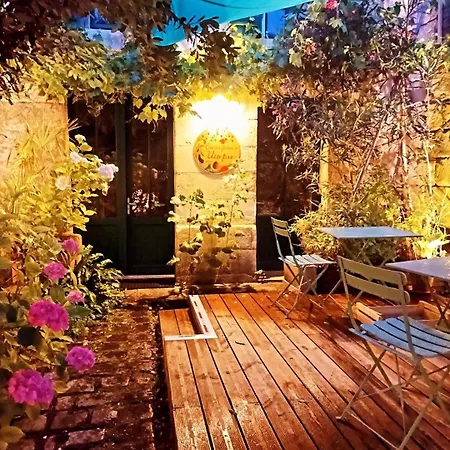 Апартаменты Le Jardin Secret - Maisonnette En Duplex Au Calme, Confort Сент